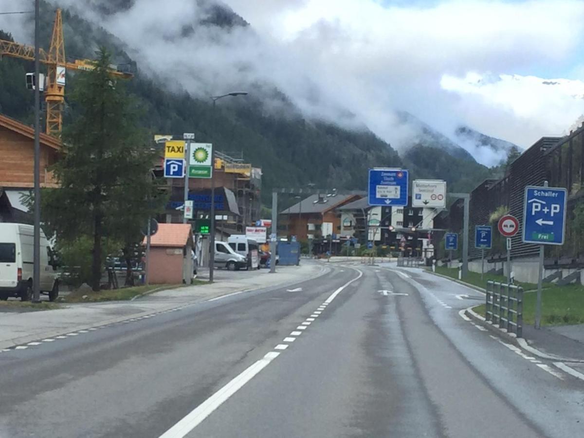 Emelie Zermatt 4**** Apartment Ngoại thất bức ảnh